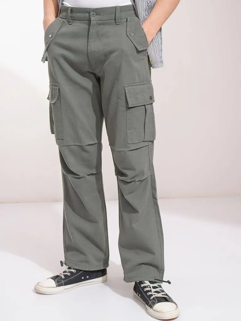 Men's Straight Fit Mid-Rise Cargos Trousers (30)